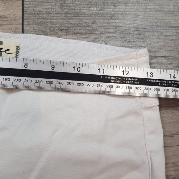 Free People Penny Pull On Flare Jeans 25 UK 4 White Floral Flares Boho BN - Picture 7 of 12